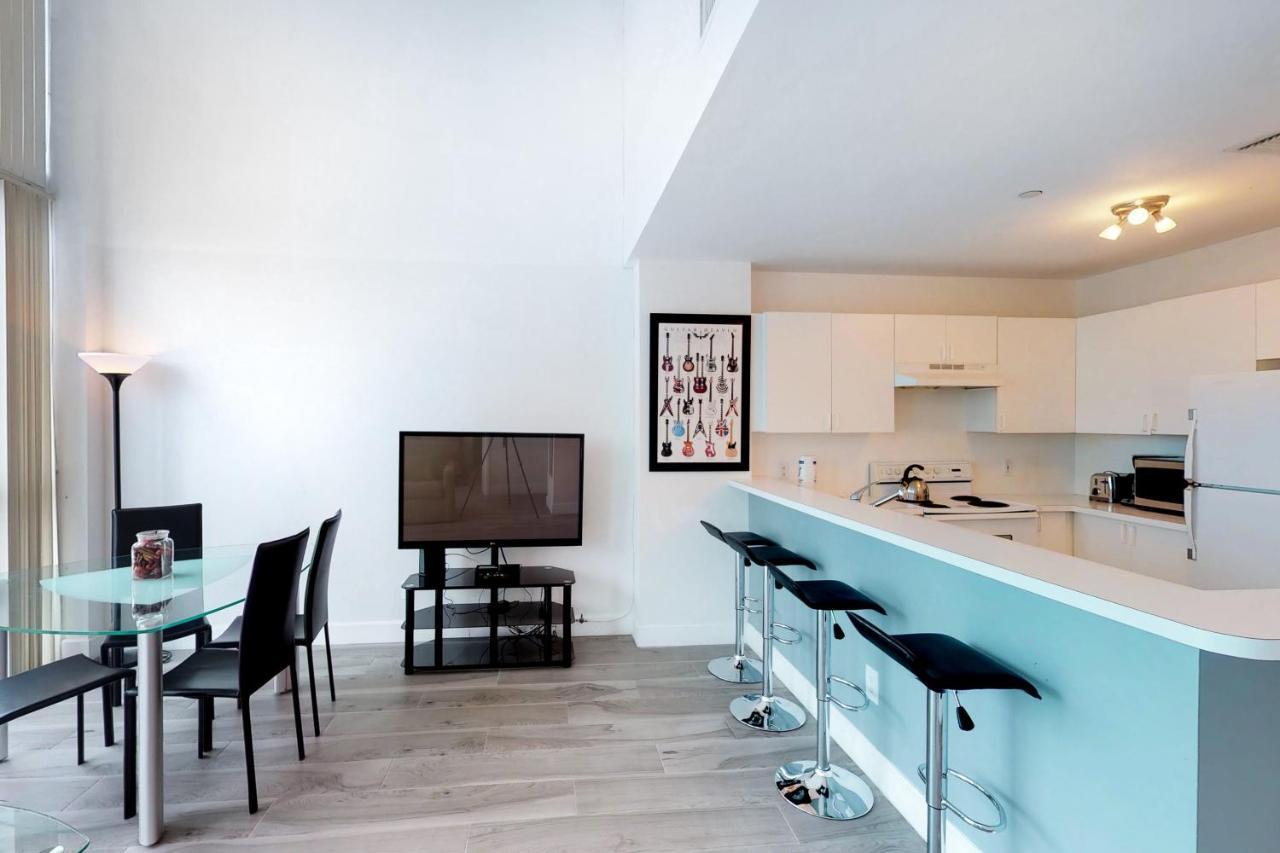 Castle Beach: Rumba Suite Miami Beach Buitenkant foto