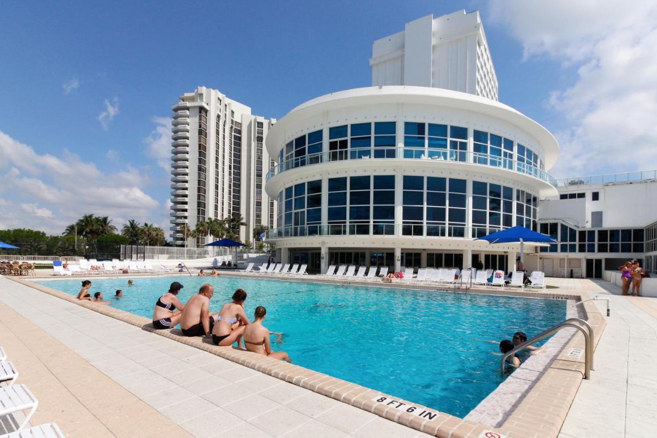 Castle Beach: Rumba Suite Miami Beach Buitenkant foto