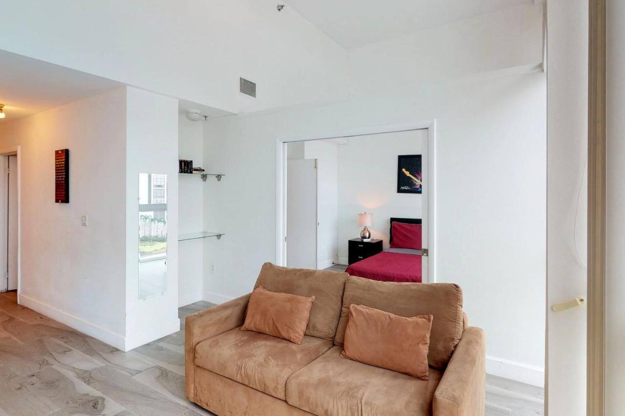 Castle Beach: Rumba Suite Miami Beach Buitenkant foto