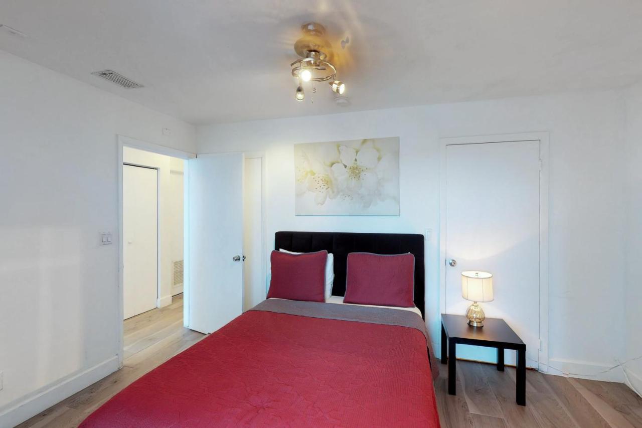 Castle Beach: Rumba Suite Miami Beach Buitenkant foto