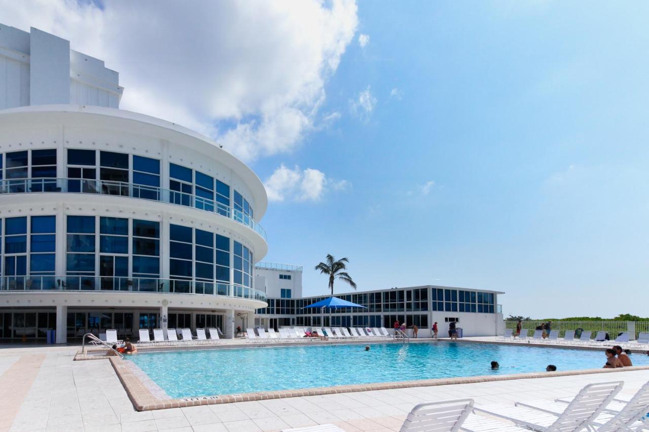 Castle Beach: Rumba Suite Miami Beach Buitenkant foto